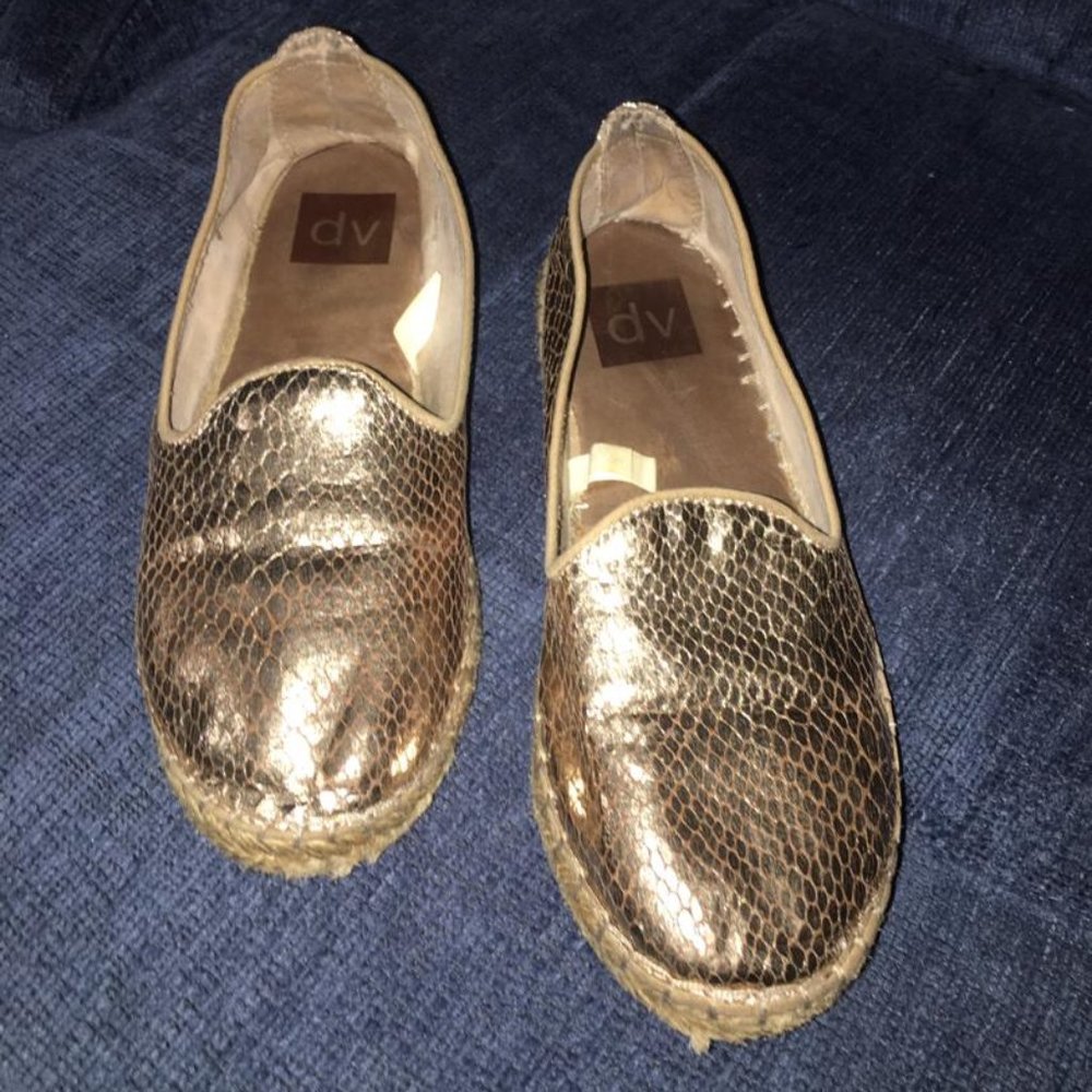 DV Metallic Gold Espadrilles Sz 6
